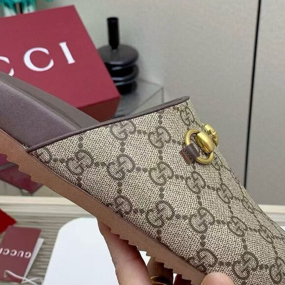 Gucci mule slippers in GG Supreme canvas - Picture 5 of 6